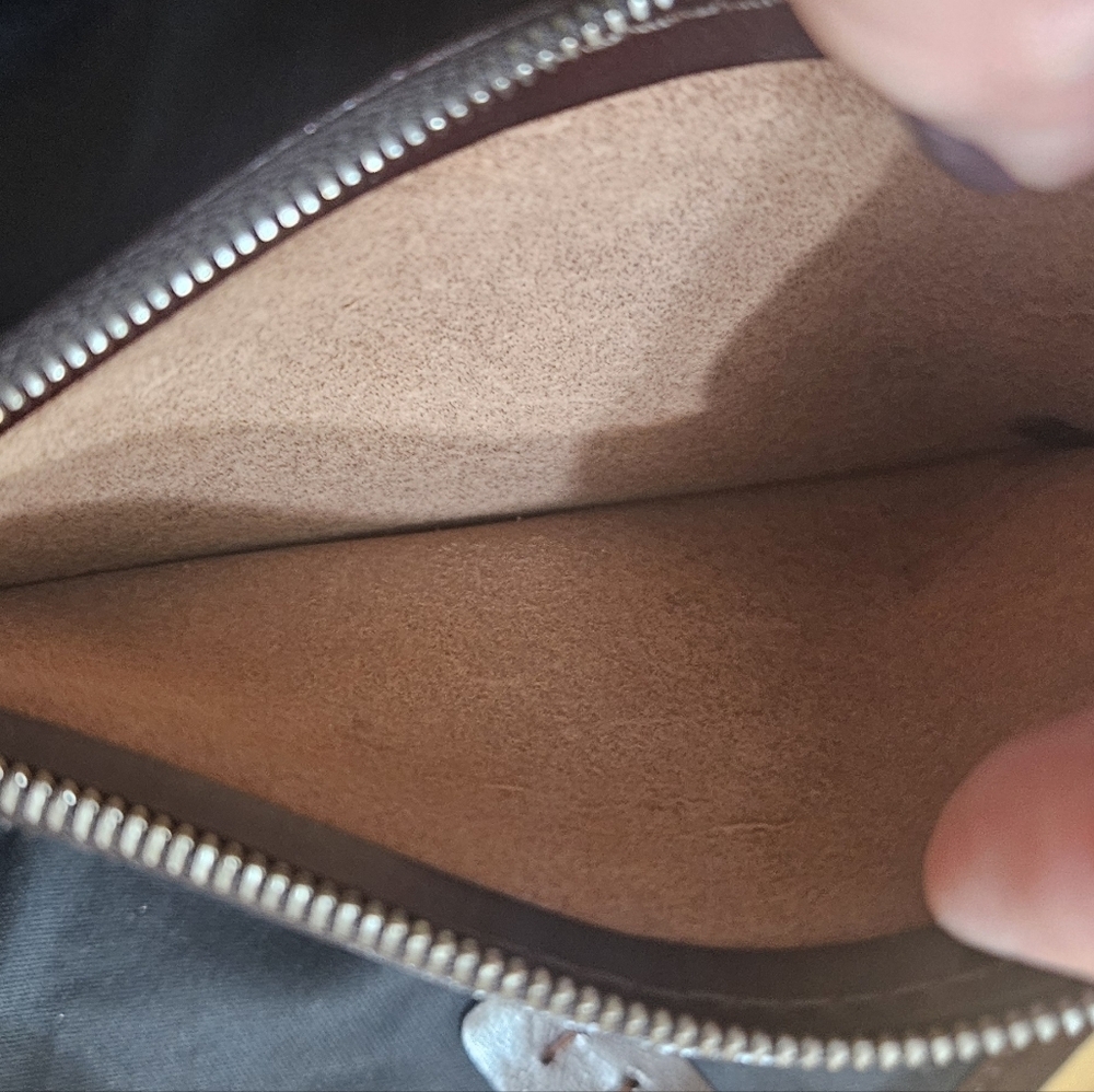 Fendi ZUCCA Tote / Carry All Handbag With Leather Pouch Signature Monogram EUC - Picture 3 of 6